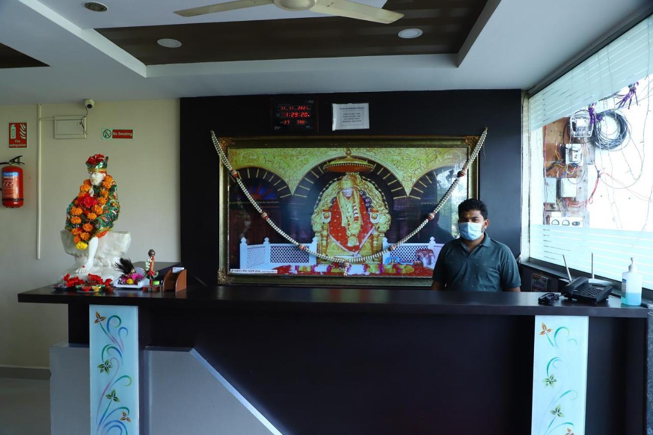 Sai Madhavi Palace Hotel Shirdi Exteriör bild